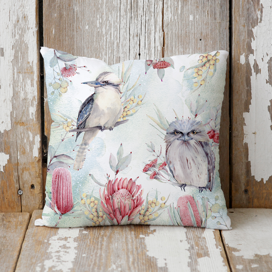 Cushion cover featuring a kookaburra and frogmouth.